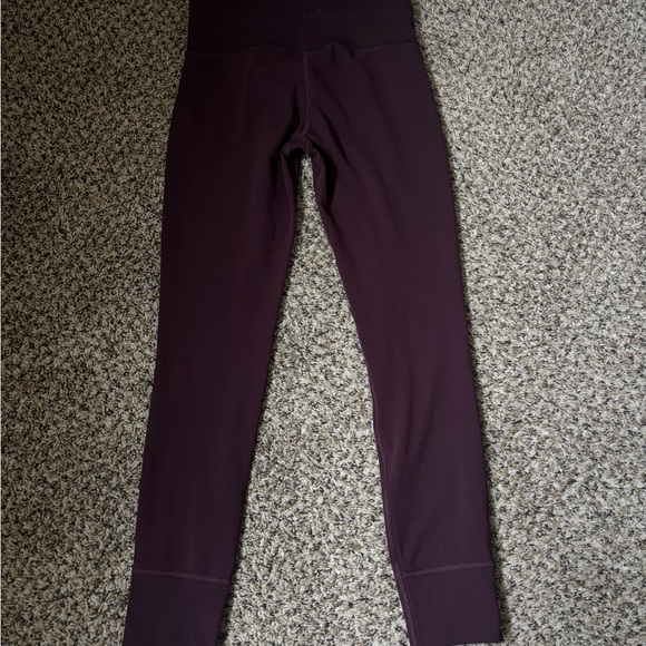Vuori Women's Burgundy Leggings - Picture 4 of 5